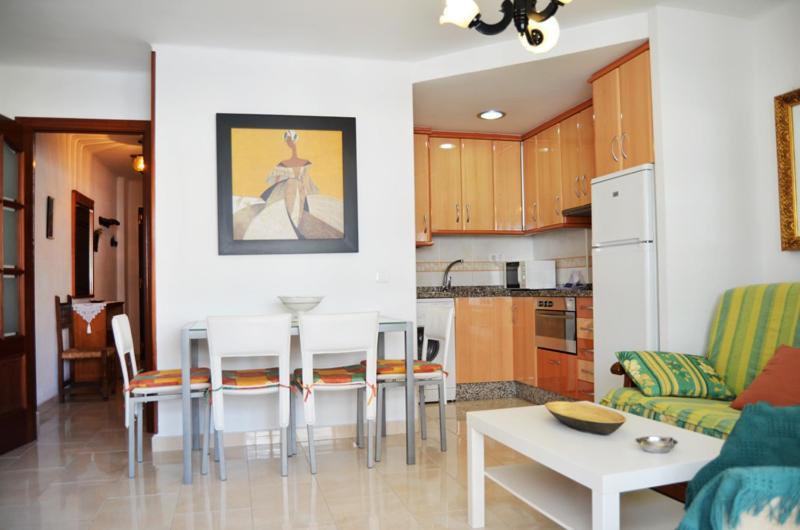 Caracola Frente A La Playa Apartment Torre Del Mar Ngoại thất bức ảnh