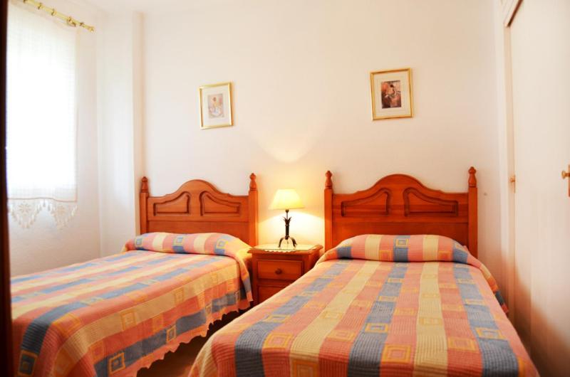 Caracola Frente A La Playa Apartment Torre Del Mar Ngoại thất bức ảnh
